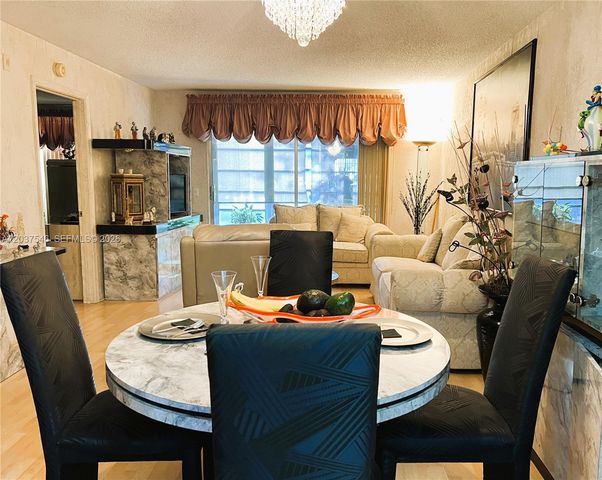 1300 SW 130th Avenue 101F, Pembroke Pines, FL 33027