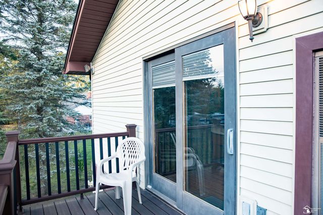 24576 Arsenal Road, Brownstown Twp, MI 48134