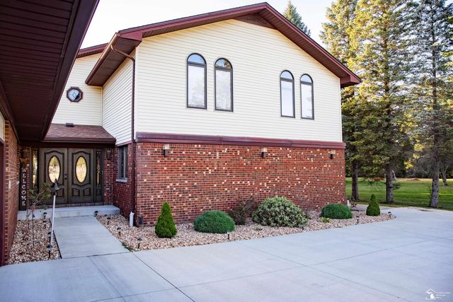 24576 Arsenal Road, Brownstown Twp, MI 48134