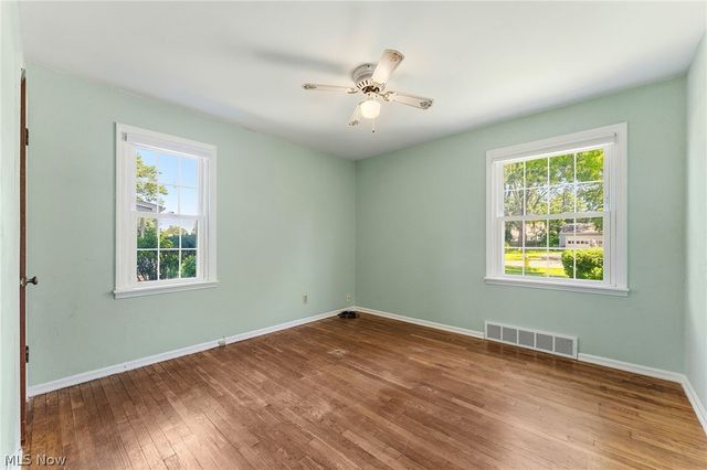 154 Fairfield Road, Avon Lake, OH 44012