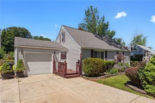 154 Fairfield Road, Avon Lake, OH 44012