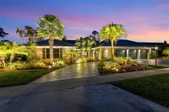 10182 Boca Woods Lane, Boca Raton, FL 33428