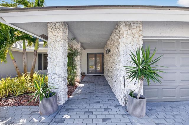 10182 Boca Woods Lane, Boca Raton, FL 33428
