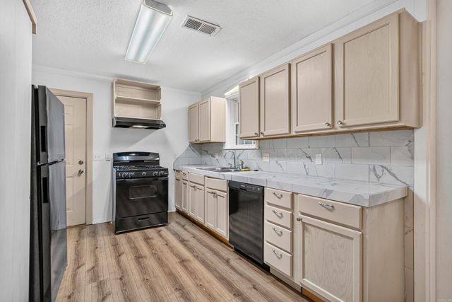 212 Bayard Street, Hot Springs, AR 71901