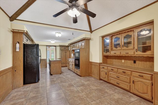 1714 Sparta Drive, Duncanville, TX 75137