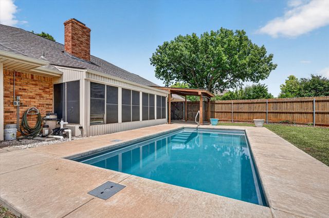 1714 Sparta Drive, Duncanville, TX 75137
