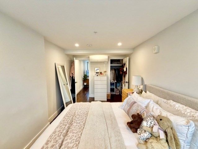 366 Hanover 2, Boston, MA 02113