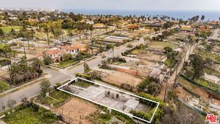 701 Via De La Paz, Pacific Palisades (los Angeles), CA 90272
