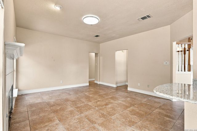 3803 COVE MEADOW DR, San Antonio, TX 78247