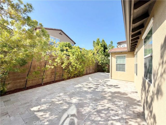 110 Briar Rose, Irvine, CA 92618