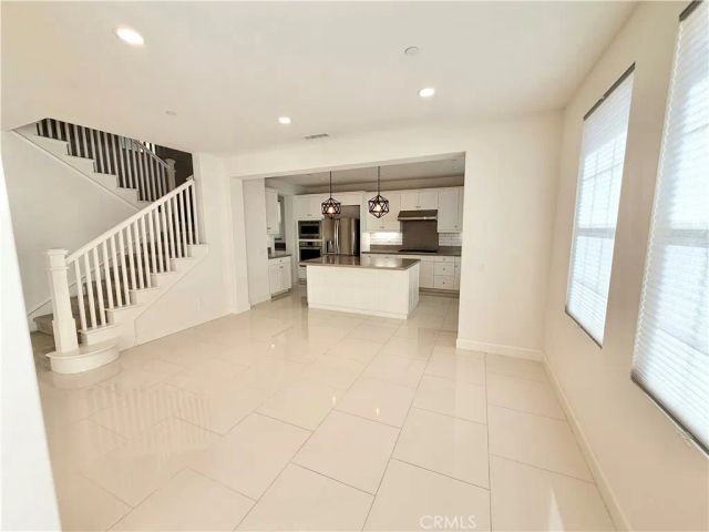 110 Briar Rose, Irvine, CA 92618