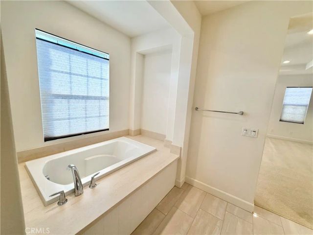 110 Briar Rose, Irvine, CA 92618