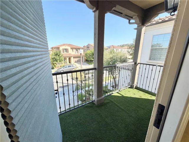110 Briar Rose, Irvine, CA 92618