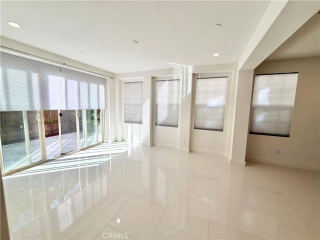110 Briar Rose, Irvine, CA 92618