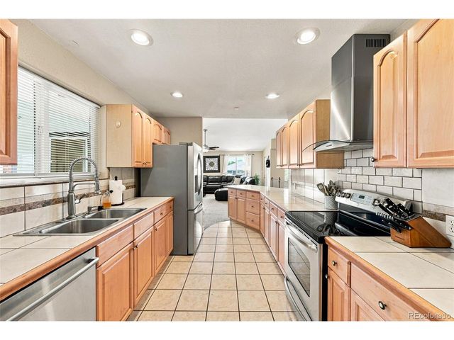 9381 W 67th Pl, Arvada, CO 80004