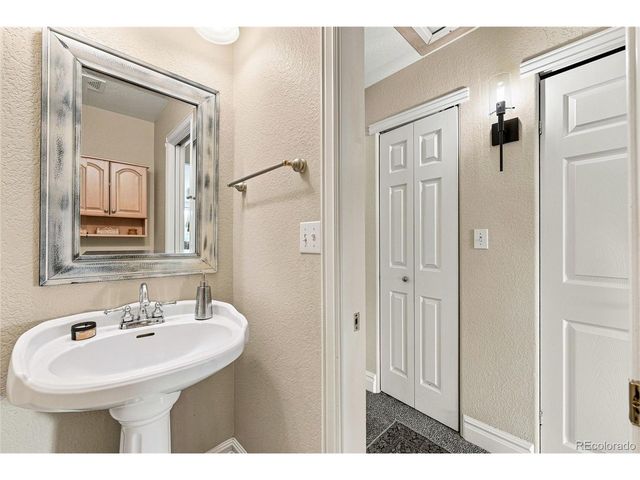 9381 W 67th Pl, Arvada, CO 80004