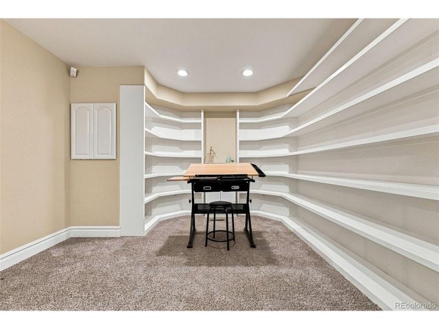 9381 W 67th Pl, Arvada, CO 80004