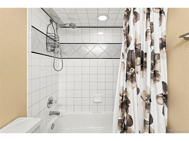 9381 W 67th Pl, Arvada, CO 80004
