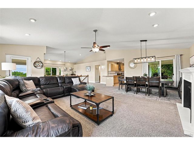 9381 W 67th Pl, Arvada, CO 80004