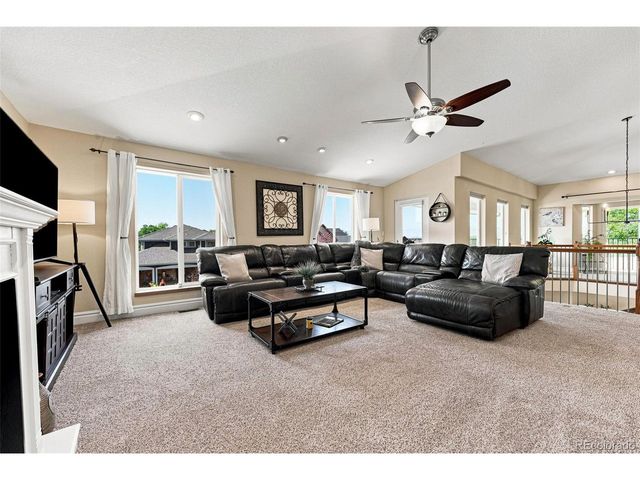 9381 W 67th Pl, Arvada, CO 80004