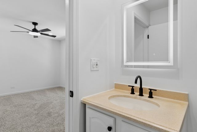 3S184 Birchwood Drive, Warrenville, IL 60555