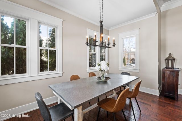 8900 Featherbell Blvd, Prospect, KY 40059