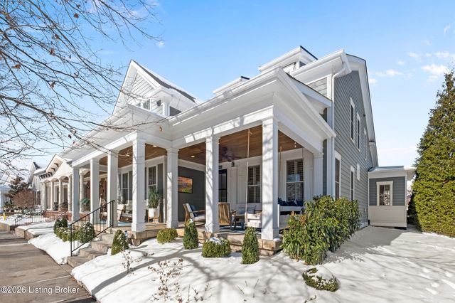 8900 Featherbell Blvd, Prospect, KY 40059