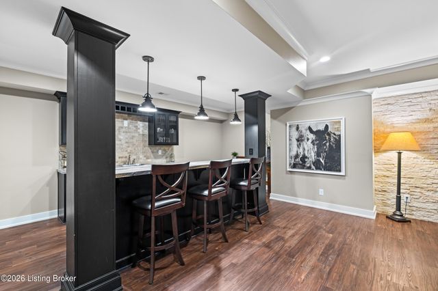 8900 Featherbell Blvd, Prospect, KY 40059