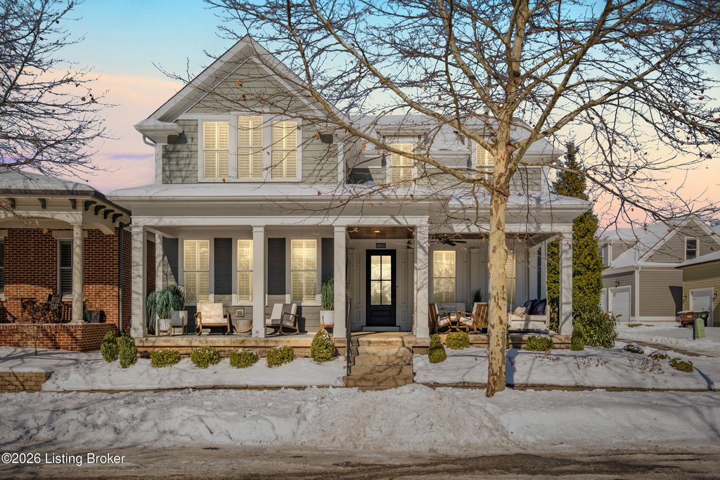 8900 Featherbell Blvd, Prospect, KY 40059