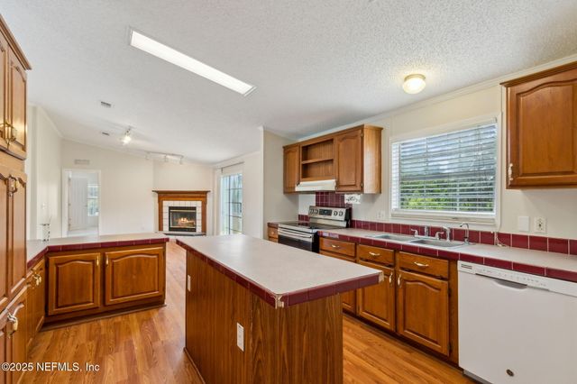 11445 KITTRELL PINES Terrace, Jacksonville, FL 32220