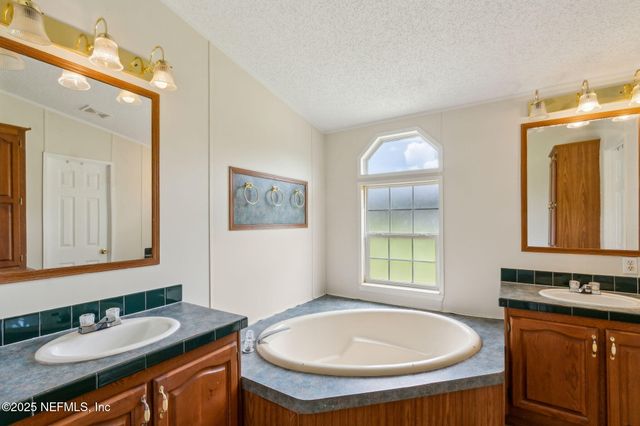 11445 KITTRELL PINES Terrace, Jacksonville, FL 32220