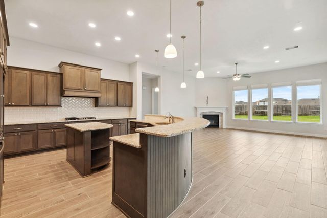 5204 Andorra Bend Lane, Porter, TX 77365