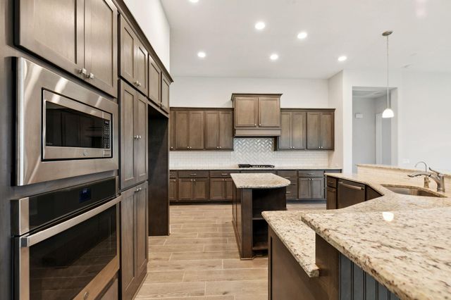 5204 Andorra Bend Lane, Porter, TX 77365