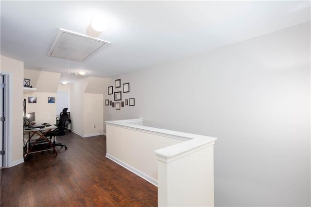 1545 Reel Lake Drive, Atlanta, GA 30331