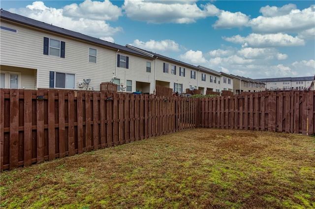 1545 Reel Lake Drive, Atlanta, GA 30331