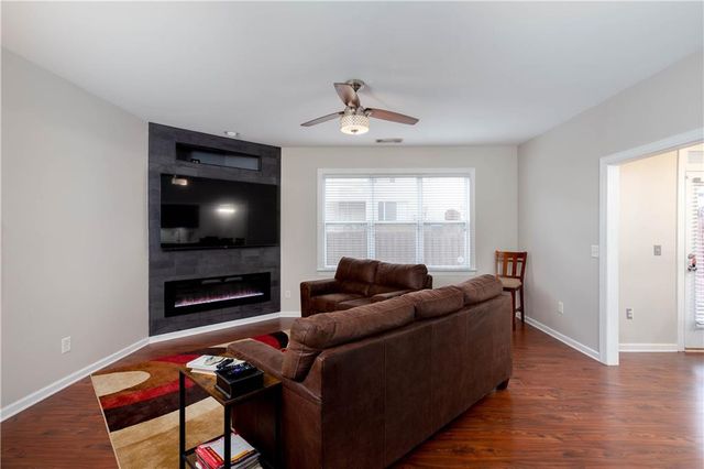 1545 Reel Lake Drive, Atlanta, GA 30331