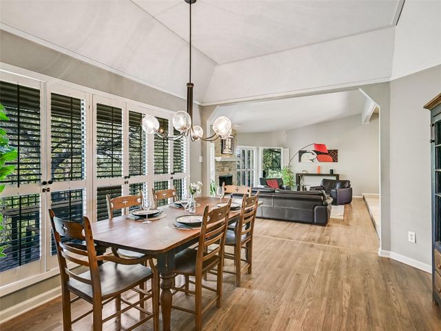 2207 Cypress PT E, Austin, TX 78746