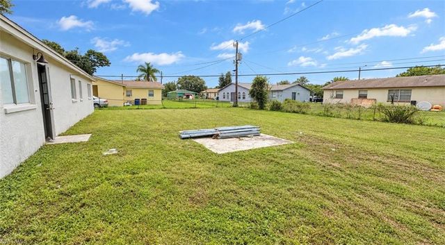 3971 MANASSAS CT, Fort Myers, FL 33905