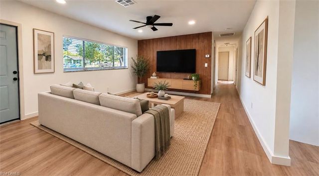 3971 MANASSAS CT, Fort Myers, FL 33905