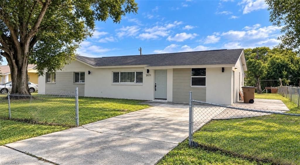3971 MANASSAS CT, Fort Myers, FL 33905
