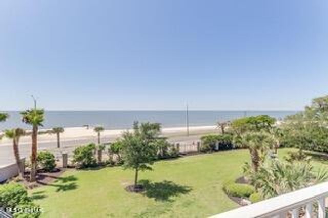 2668 Beach Boulevard, 305, Biloxi, MS 39531
