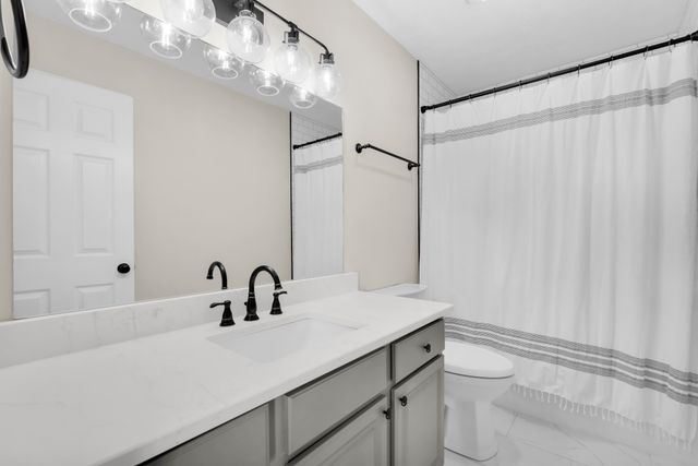 204 Hickory Trl, White House, TN 37188