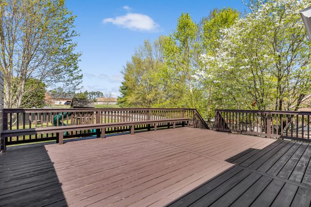 204 Hickory Trl, White House, TN 37188