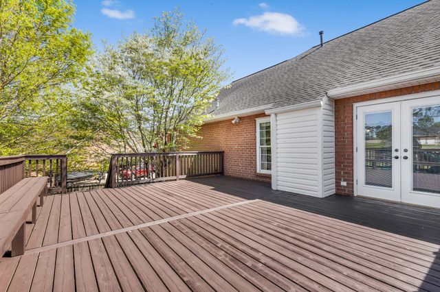 204 Hickory Trl, White House, TN 37188