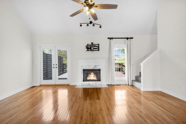 204 Hickory Trl, White House, TN 37188