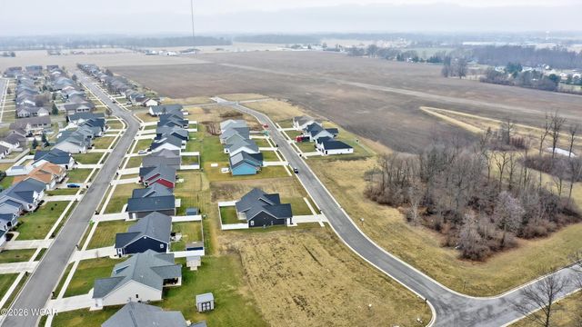 3739 Comanche Drive, Lima, OH 45807