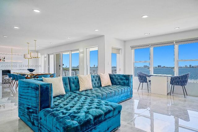 11111 Biscayne Blvd 7E, Miami, FL 33181