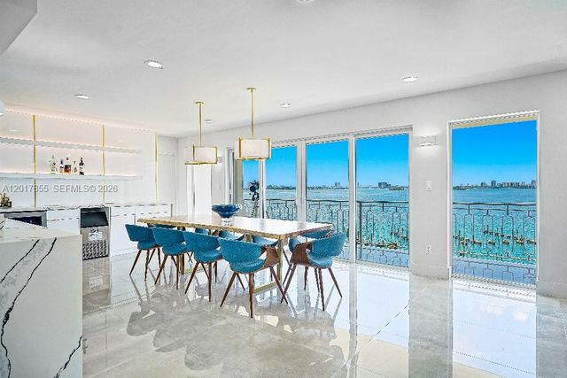 11111 Biscayne Blvd 7E, Miami, FL 33181