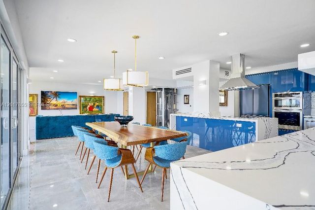 11111 Biscayne Blvd 7E, Miami, FL 33181