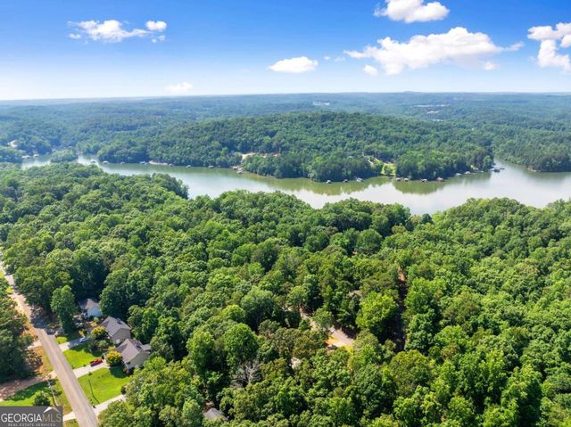 7611 Beachwood Drive, Murrayville, GA 30564